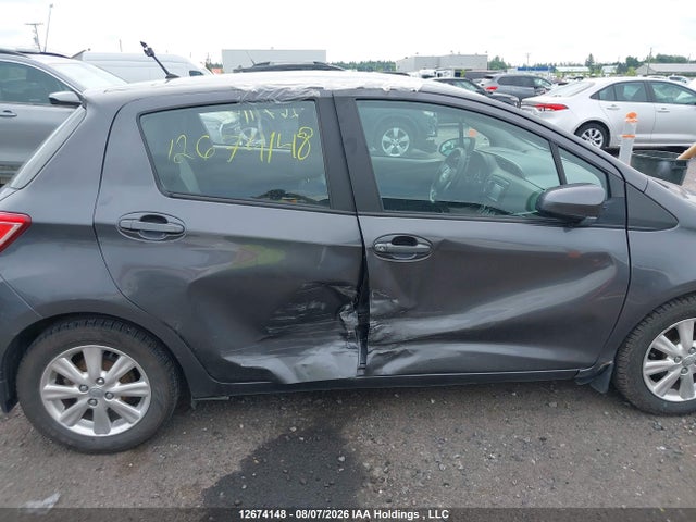 VNKKTUD3XJA099053 Toyota YARIS LE
