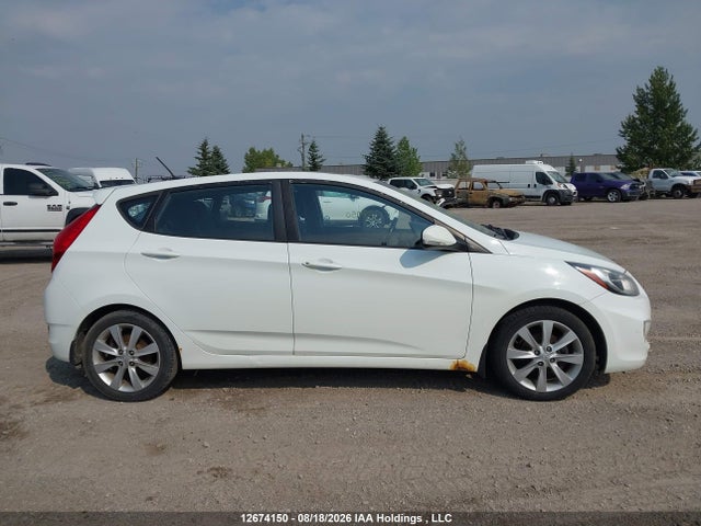 12674150 :رقم المزاد ، KMHCU5AEXDU120245 vin ، 2013 Hyundai Accent Gls/se مزاد بيع