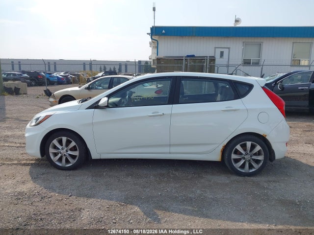 12674150 :رقم المزاد ، KMHCU5AEXDU120245 vin ، 2013 Hyundai Accent Gls/se مزاد بيع