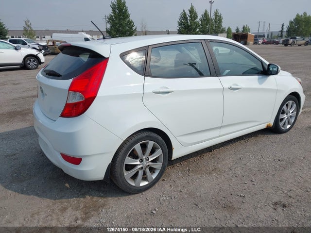 12674150 :رقم المزاد ، KMHCU5AEXDU120245 vin ، 2013 Hyundai Accent Gls/se مزاد بيع
