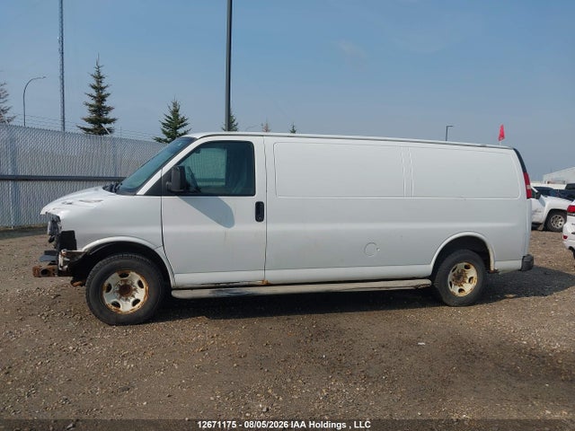 12671175 :رقم المزاد ، 1GTGG29C081913530 vin ، 2008 Gmc Savana Cargo Van Work Van مزاد بيع