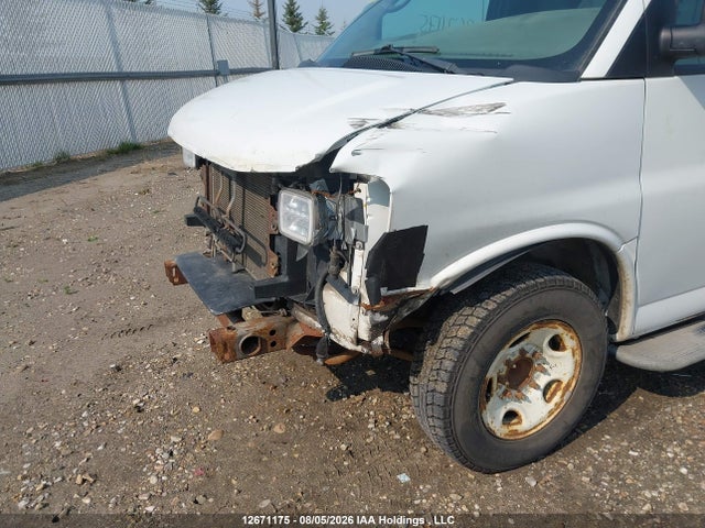 12671175 :رقم المزاد ، 1GTGG29C081913530 vin ، 2008 Gmc Savana Cargo Van Work Van مزاد بيع