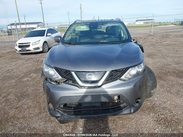 JN1BJ1CR2HW116737 Nissan Qashqai S/sl/sv