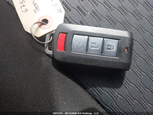 JA4JZ3AX7FZ603047 Mitsubishi Outlander Se