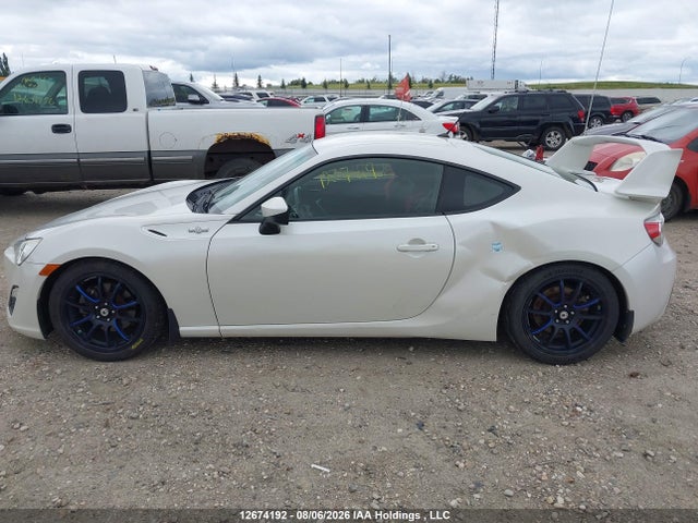 12674192 :رقم المزاد ، JF1ZNAA1XE8708017 vin ، 2014 Scion Fr-s Monogram مزاد بيع