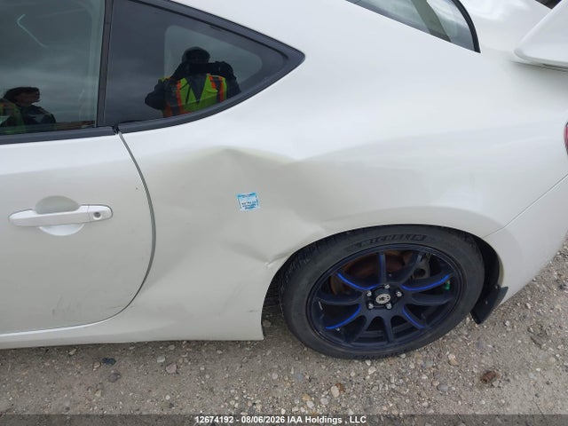 12674192 :رقم المزاد ، JF1ZNAA1XE8708017 vin ، 2014 Scion Fr-s Monogram مزاد بيع