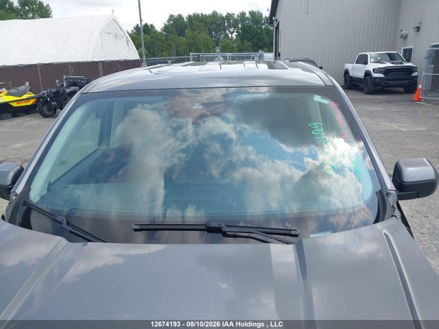 Продаж на аукціоні авто 2022 Ford Maverick Xlt, vin: 3FTTW8F97NRA31799, номер лоту: 12674193