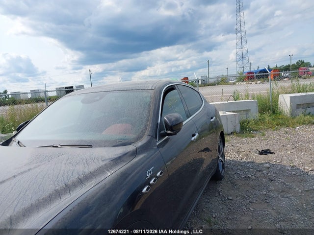 12674221 :رقم المزاد ، ZN661XUA1PX411474 vin ، 2023 Maserati Levante Gt مزاد بيع