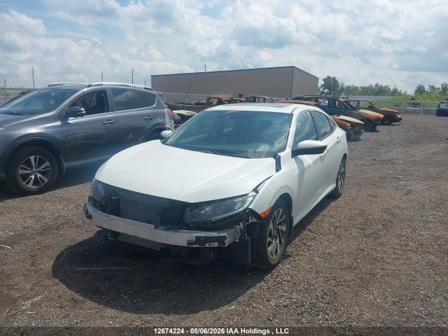 Honda CIVIC EX 2019 2HGFC2F77KH001602 Image 2