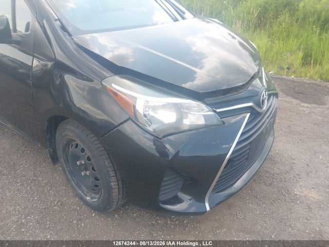 VNKKTUD31GA066161 Toyota YARIS LE