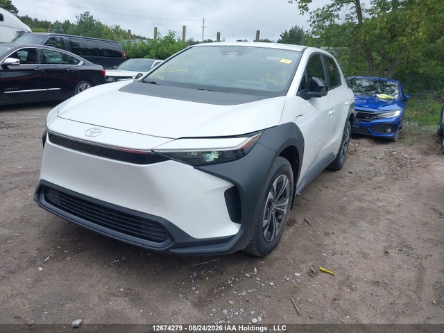 Toyota Bz4x 2023 JTMAAAAA4PA018147 Image 2