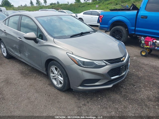 Aukcja sprzedaży 2018 Chevrolet Cruze Lt Auto, vin: 1G1BE5SM1J7132516, numer aukcji: 12674284