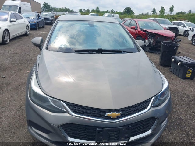 Продаж на аукціоні авто 2018 Chevrolet Cruze Lt Auto, vin: 1G1BE5SM1J7132516, номер лоту: 12674284