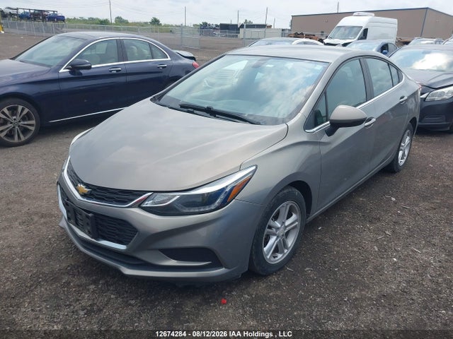 Продаж на аукціоні авто 2018 Chevrolet Cruze Lt Auto, vin: 1G1BE5SM1J7132516, номер лоту: 12674284