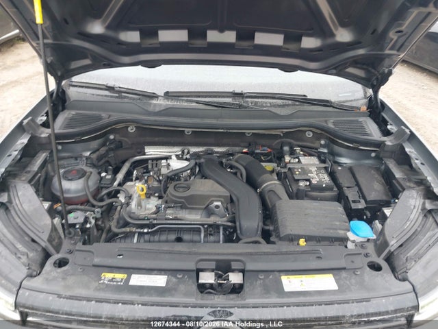 3VVUC7B27SM039511 Volkswagen TAOS SE