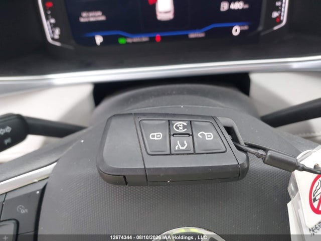 3VVUC7B27SM039511 Volkswagen TAOS SE