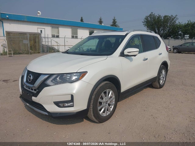 2017 Nissan Rogue Sv/sl მანქანა იყიდება აუქციონზე, vin: 5N1AT2MV4HC748494, აუქციონის ნომერი: 12674348