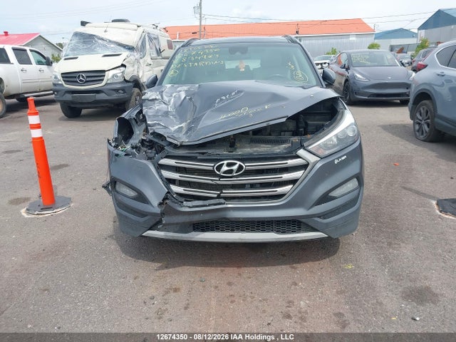 KM8J3CA24JU834923 Hyundai Tucson Limited/sport And Eco/se