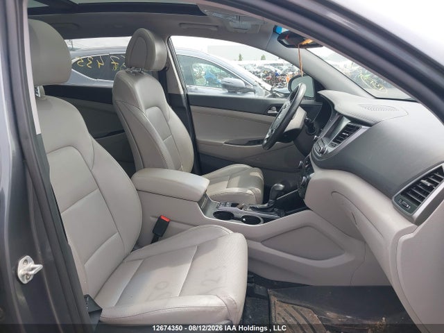 KM8J3CA24JU834923 Hyundai Tucson Limited/sport And Eco/se
