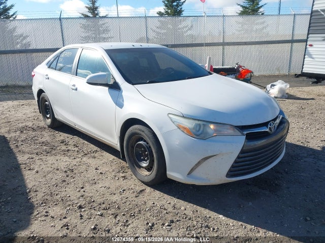 2016 Toyota Camry Le/xle/se/xse მანქანა იყიდება აუქციონზე, vin: 4T1BF1FK4GU256453, აუქციონის ნომერი: 12674359