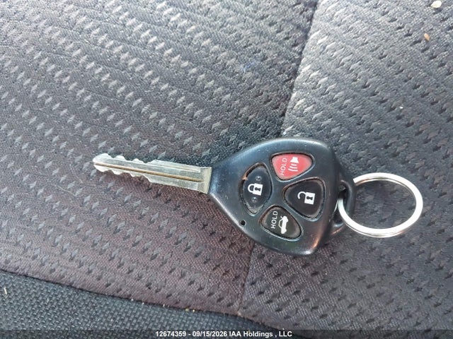 12674359 :رقم المزاد ، 4T1BF1FK4GU256453 vin ، 2016 Toyota Camry Le/xle/se/xse مزاد بيع