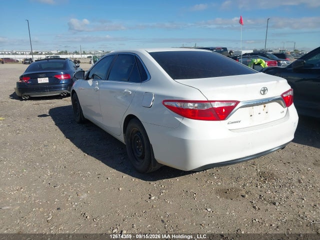 12674359 :رقم المزاد ، 4T1BF1FK4GU256453 vin ، 2016 Toyota Camry Le/xle/se/xse مزاد بيع