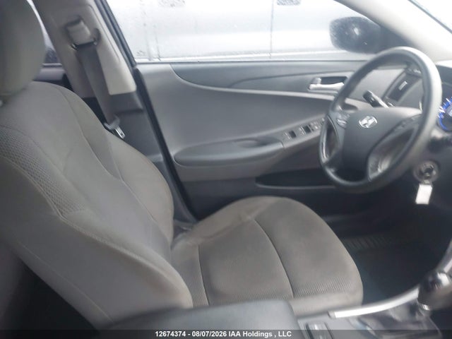 12674374 :رقم المزاد ، 5NPEB4ACXDH700598 vin ، 2013 Hyundai Sonata Gl مزاد بيع