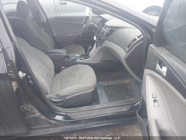 12674374 :رقم المزاد ، 5NPEB4ACXDH700598 vin ، 2013 Hyundai Sonata Gl مزاد بيع