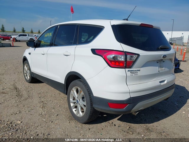 12674396 :رقم المزاد ، 1FMCU9G90HUD30487 vin ، 2017 Ford Escape Se مزاد بيع