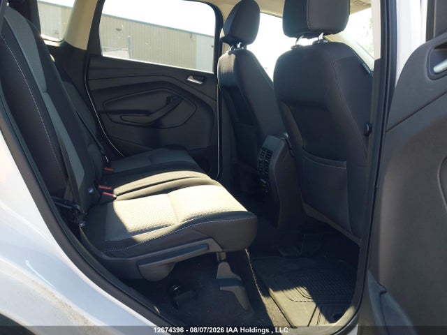 12674396 :رقم المزاد ، 1FMCU9G90HUD30487 vin ، 2017 Ford Escape Se مزاد بيع