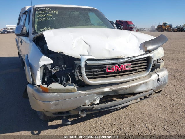 Aukcja sprzedaży 2002 Gmc New Sierra K2500, vin: 1GTGK29U72Z313572, numer aukcji: 12674398