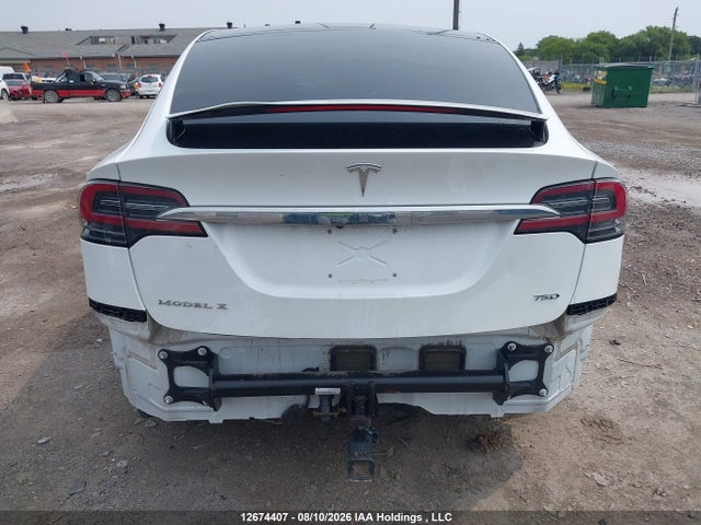 Продаж на аукціоні авто 2018 Tesla Model X, vin: 5YJXCBE26JF099759, номер лоту: 12674407