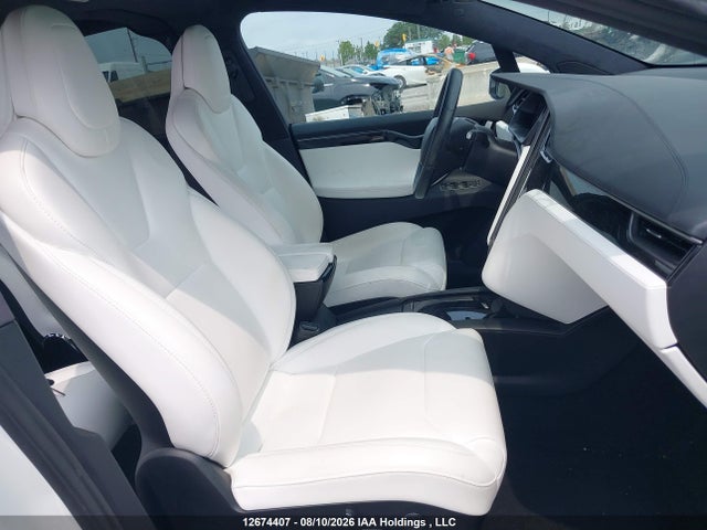 Продаж на аукціоні авто 2018 Tesla Model X, vin: 5YJXCBE26JF099759, номер лоту: 12674407