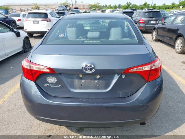 12674417 :رقم المزاد ، 2T1BURHE7JC984076 vin ، 2018 Toyota Corolla Ce مزاد بيع