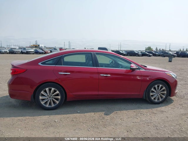 Hyundai Sonata 2016 5NPE24AF1GH321746 Image 14