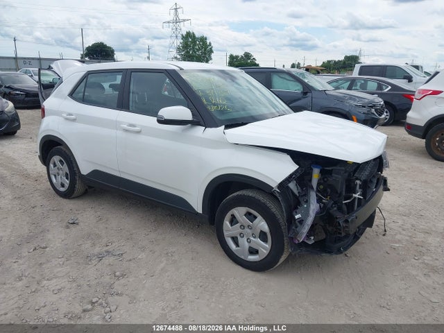 Hyundai Venue Essential 2025 KMHRB8A30SU349367 main image