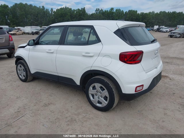 Hyundai Venue Essential 2025 KMHRB8A30SU349367 Image 3