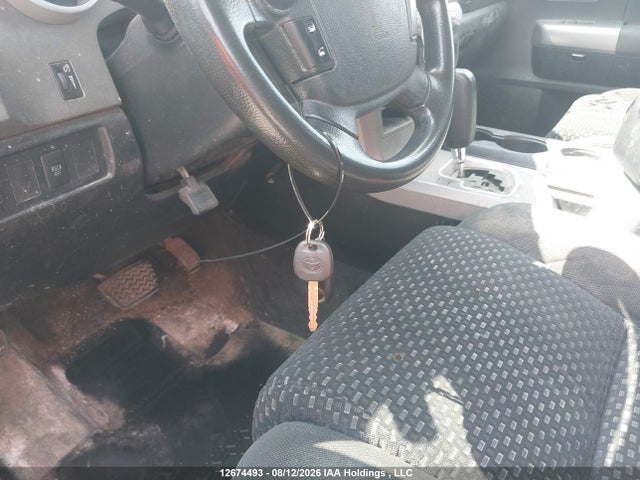 Продаж на аукціоні авто 2012 Toyota Tundra Sr5 5.7l V8, vin: 5TFUY5F19CX244118, номер лоту: 12674493
