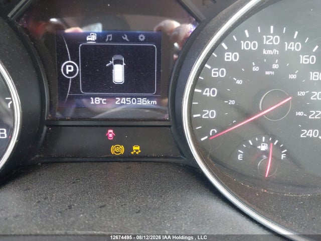 KIA SEDONA LX 2017 KNDMB5C18H6258739 Image 12