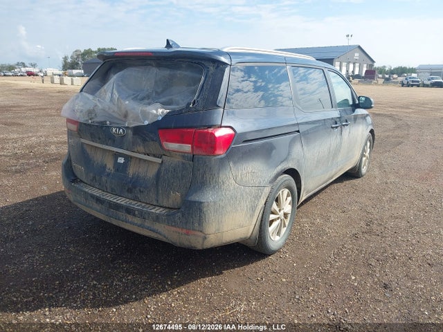 KIA SEDONA LX 2017 KNDMB5C18H6258739 Image 4