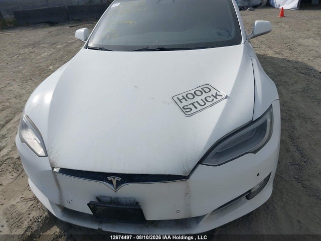 2016 Tesla Model S 60d/70d/75d/85d/90d მანქანა იყიდება აუქციონზე, vin: 5YJSA1E25GF173238, აუქციონის ნომერი: 12674497
