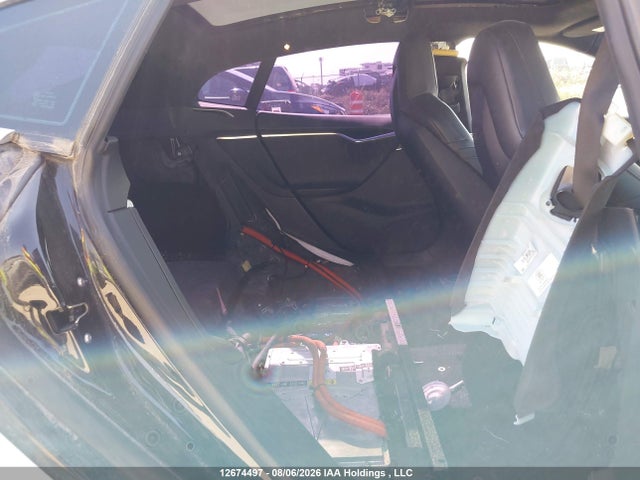 2016 Tesla Model S 60d/70d/75d/85d/90d მანქანა იყიდება აუქციონზე, vin: 5YJSA1E25GF173238, აუქციონის ნომერი: 12674497