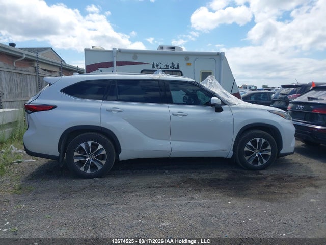 5TDGBRCH6NS075465 Toyota Highlander Hybrid Xle