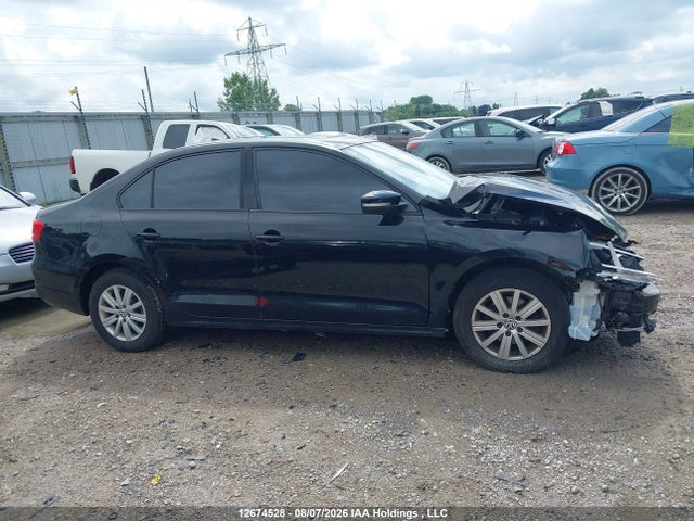 12674528 :رقم المزاد ، 3VWDK7AJ8EM390620 vin ، 2014 Volkswagen Jetta 2.0l Comfortline مزاد بيع