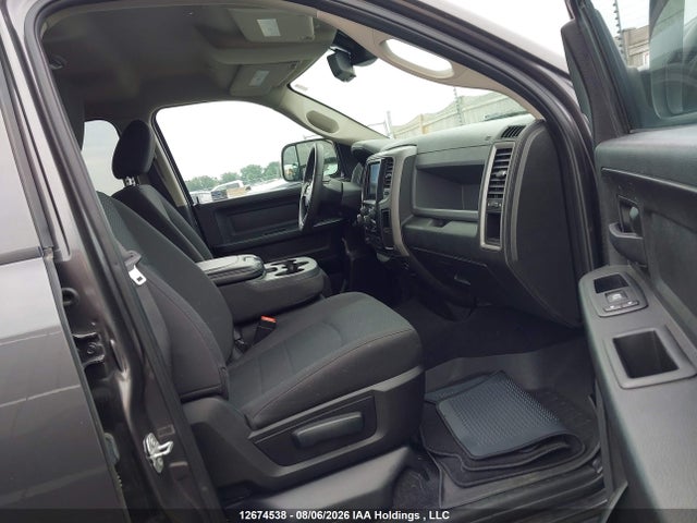 12674538 :رقم المزاد ، 1C6RR7FG9KS554467 vin ، 2019 Ram 1500 Classic Tradesman مزاد بيع