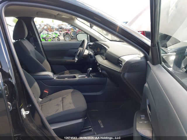 3N8AP6BB9SL351856 Nissan KICKS S