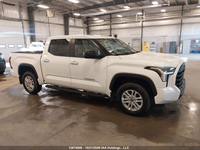 12674548 :رقم المزاد ، 5TFLA5DB3RX222281 vin ، 2024 Toyota Tundra Sr 4x4 مزاد بيع