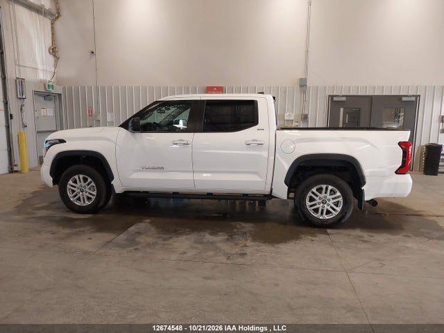 12674548 :رقم المزاد ، 5TFLA5DB3RX222281 vin ، 2024 Toyota Tundra Sr 4x4 مزاد بيع