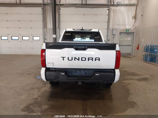 12674548 :رقم المزاد ، 5TFLA5DB3RX222281 vin ، 2024 Toyota Tundra Sr 4x4 مزاد بيع
