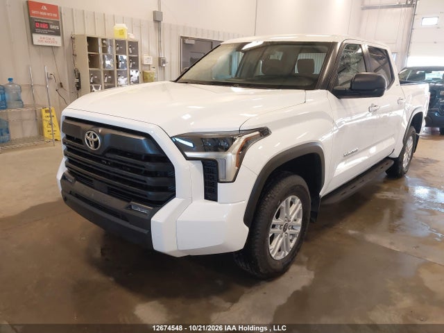 12674548 :رقم المزاد ، 5TFLA5DB3RX222281 vin ، 2024 Toyota Tundra Sr 4x4 مزاد بيع